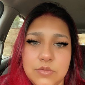 Meet your Posher, Maricela